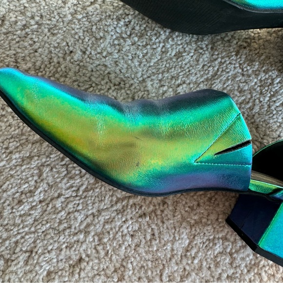 Intentionally Blank Green Iridescent Leather Heels Size 10 - Picture 6 of 13